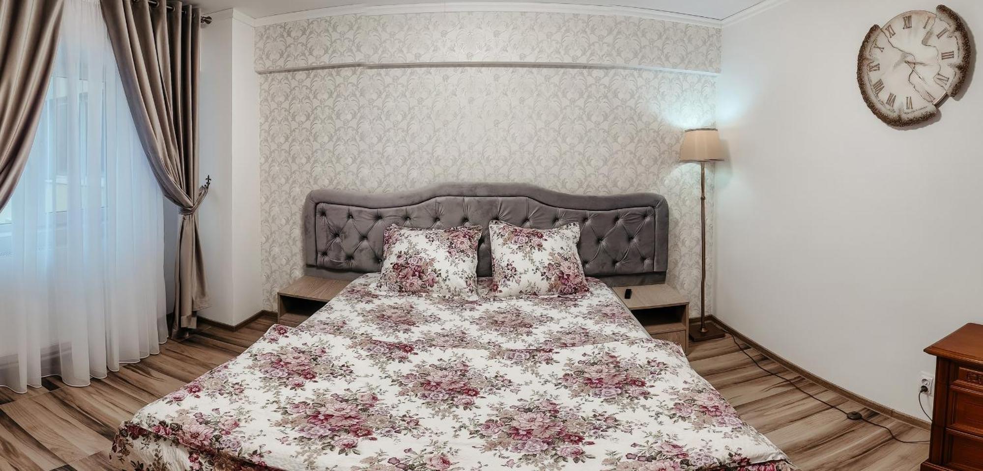Luxury Radox Apartment Buzau City Center Екстериор снимка
